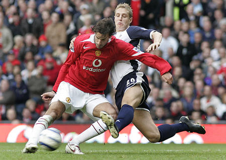 足球不仅仅 足球不仅仅